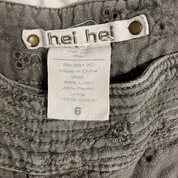 Linen Blend Eyelet Shorts - Picture 3 of 3